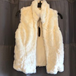 Cavalini Ivory Faux Fur Vest